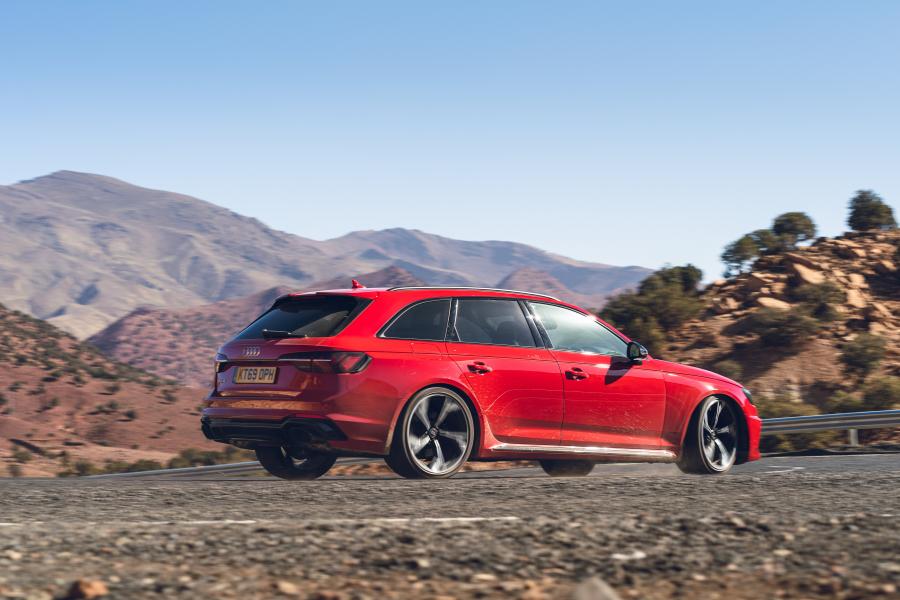 Audi RS4 Avant (B9) 2020 года  (UK) (фото 16 из 80)